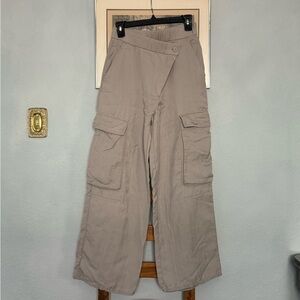 Wide Leg Cargo Pants
